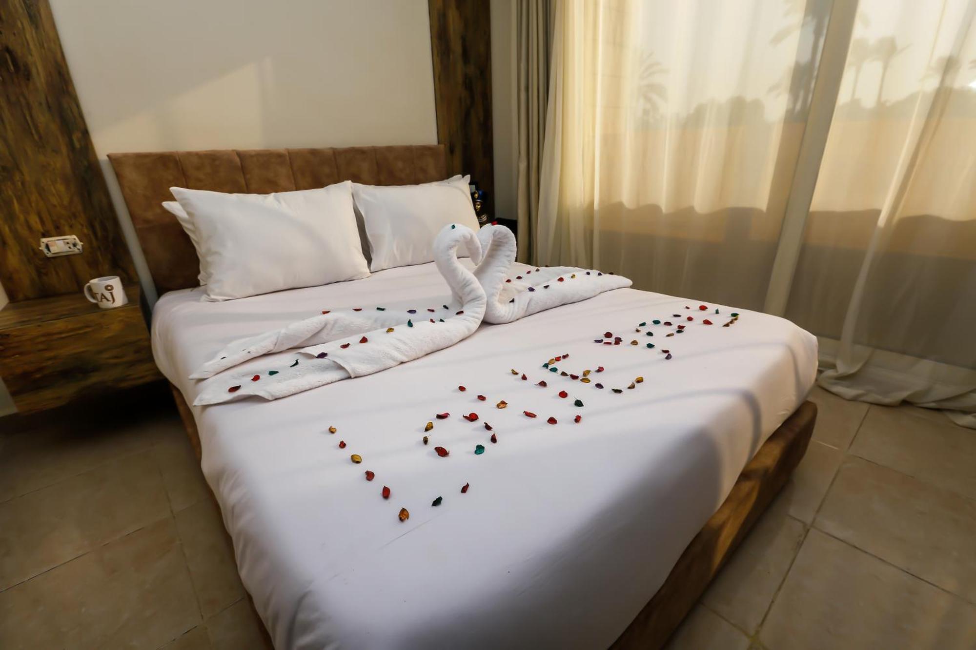 Taj Pyramids View Inn Kafrat al Jabal Ngoại thất bức ảnh