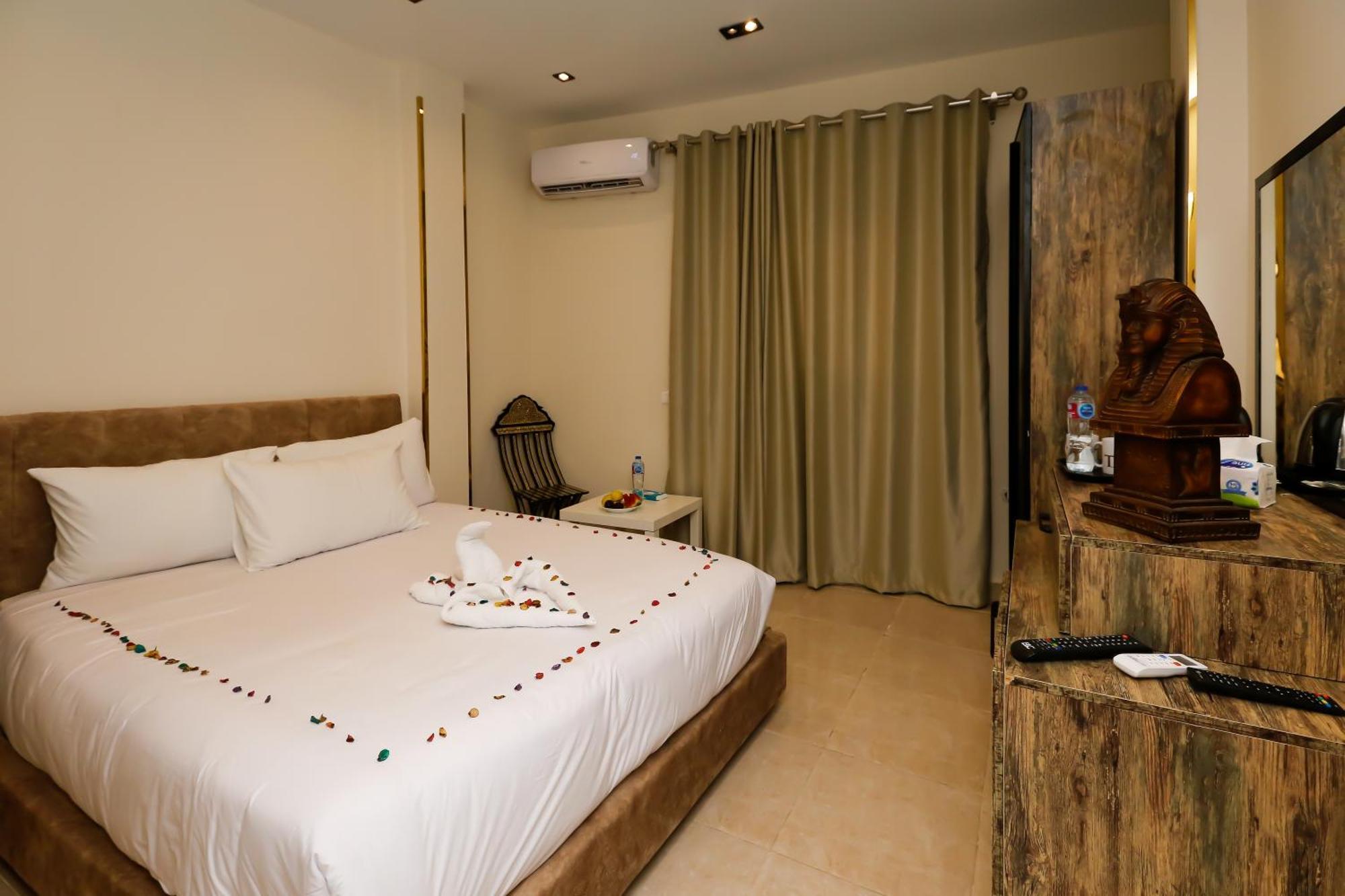 Taj Pyramids View Inn Kafrat al Jabal Ngoại thất bức ảnh