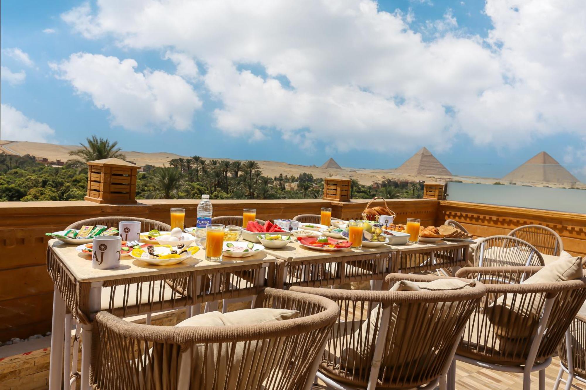 Taj Pyramids View Inn Kafrat al Jabal Ngoại thất bức ảnh